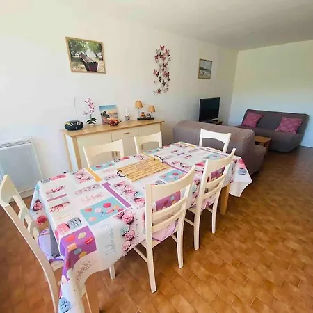 Apartmán T2 Centre Parking Prive Clim 300m *