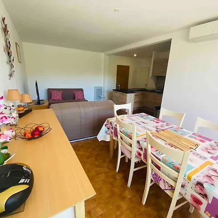 Apartmán T2 Centre Parking Prive Clim 300m La Grande Motte