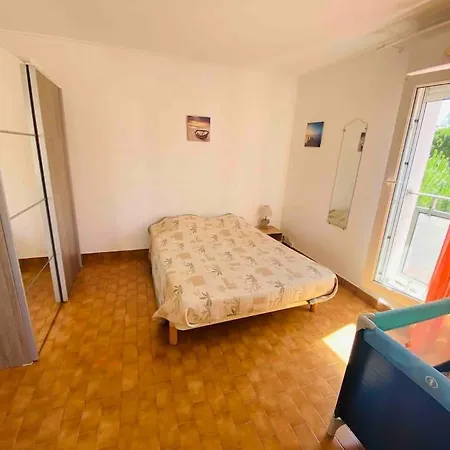 Appartement T2 Centre Parking Prive Clim 300m La Grande-Motte